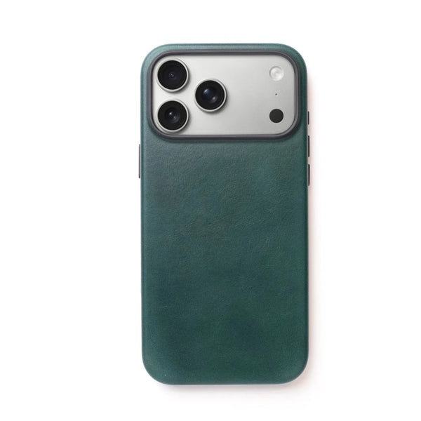 The Aspen MagSafe iPhone case in Hunter Green for iPhone 18 Pro Max