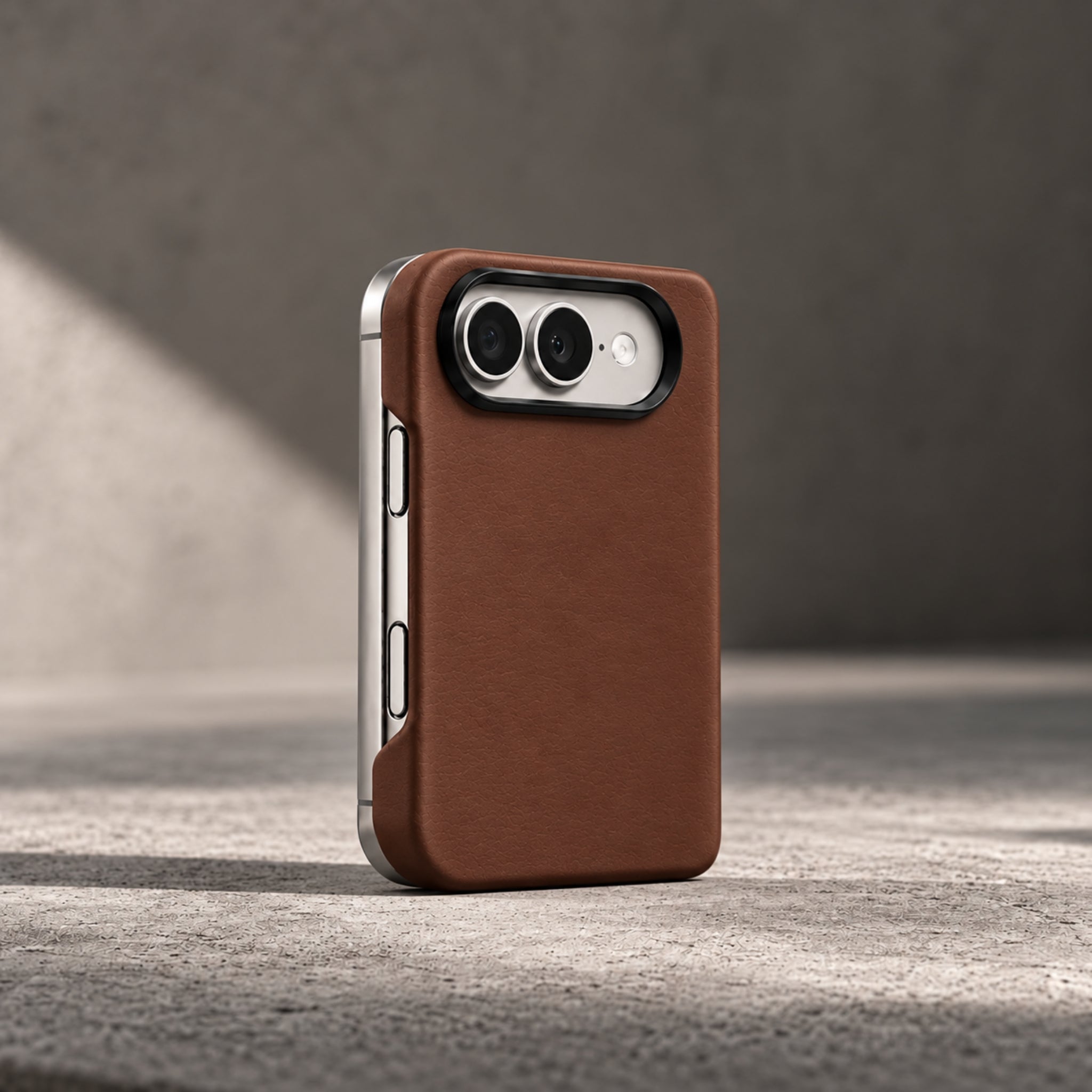 The Aspen Full-Grain Leather MagSafe iPhone Case | Andar