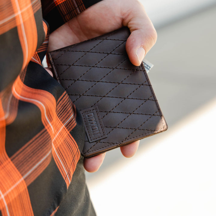 Saddle Brown | Dixxon