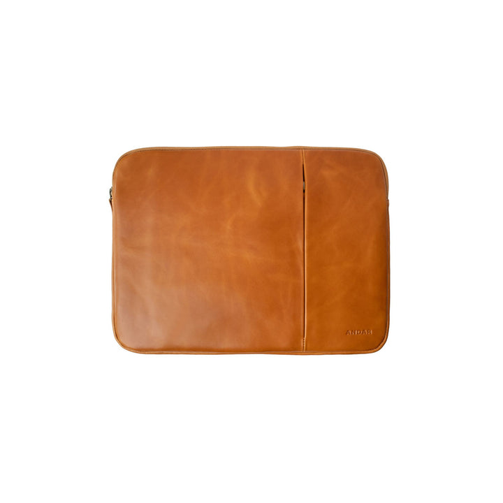 Small (Fits up to 14" Laptop)