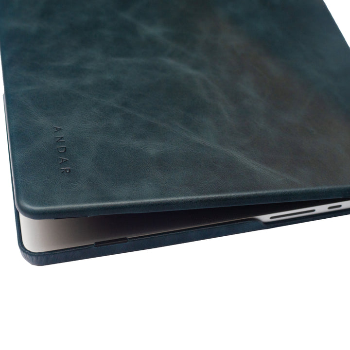 MacBook Pro 14-inch (2021-2026)