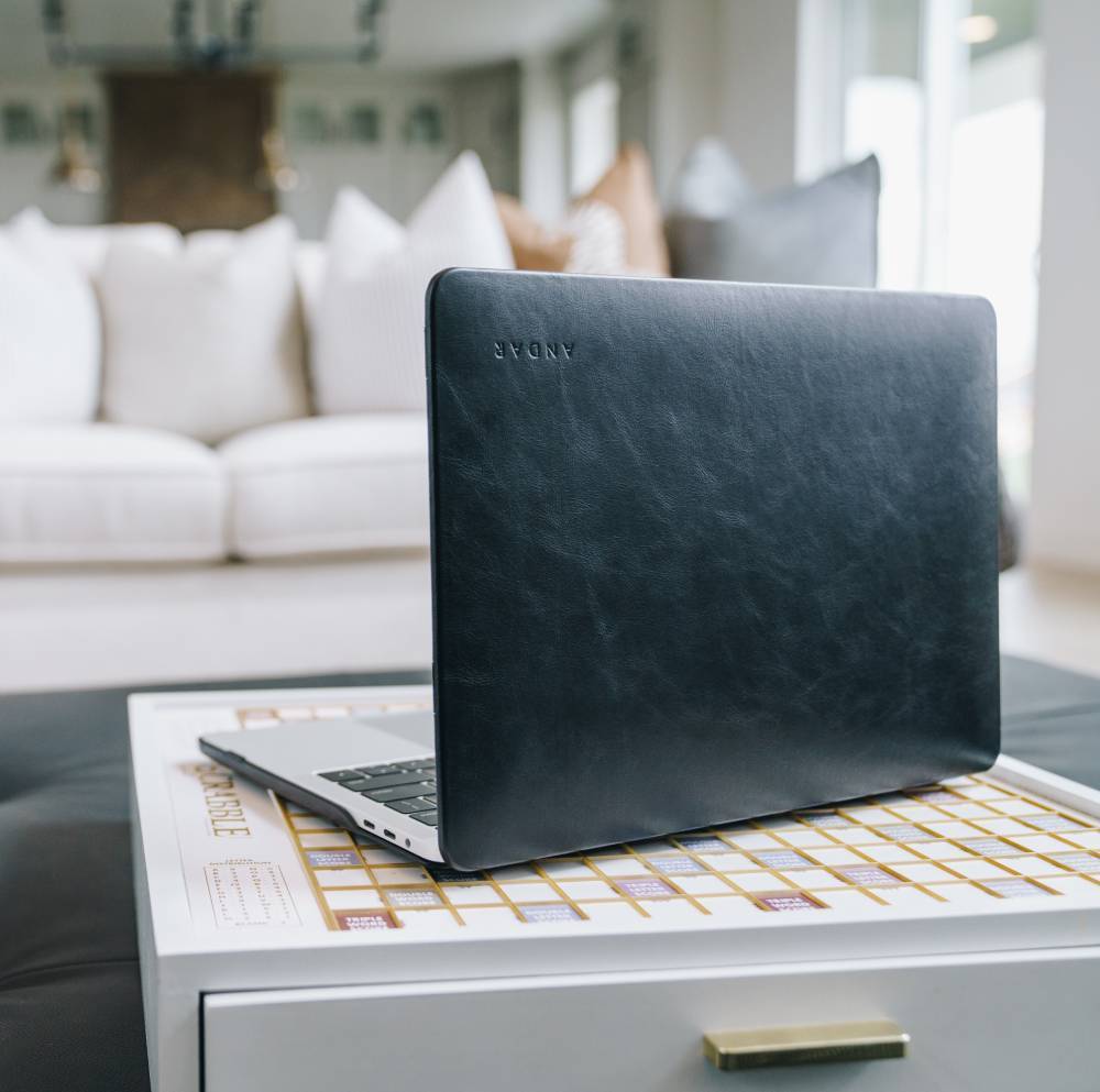 Leather MacBook Pro case