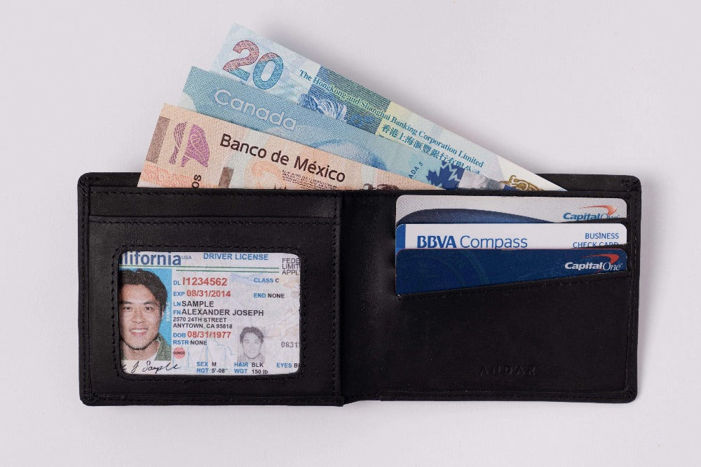 The Diplomat - Andar Wallets