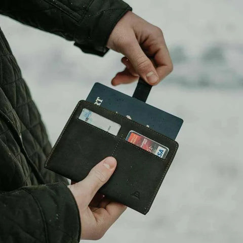 best men's wallet with rfid protection
