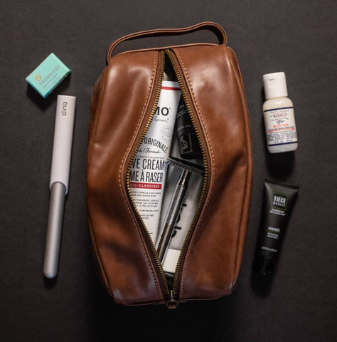 The Best Leather Toiletry Bag: Must-Have for Jetsetters! – Andar
